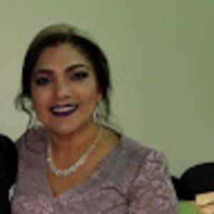 Meet your Posher, Adriana